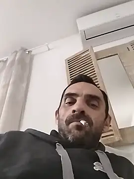 Snapshot of hotmen83 chatting on October 3, 2025, 9:05 pm hotmen83 online show from October 3, 2025, 9:05 pm