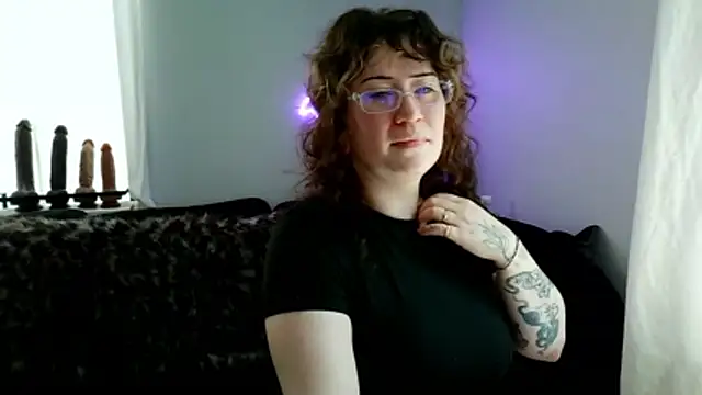 HarleyDemon666 online show from June 26, 2026, 6:25 pm
