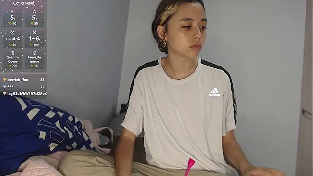 brisazanes online show from November 16, 2025, 7:18 pm