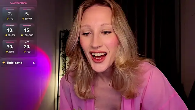 BiancaHelo online show from November 27, 2025, 9:37 pm