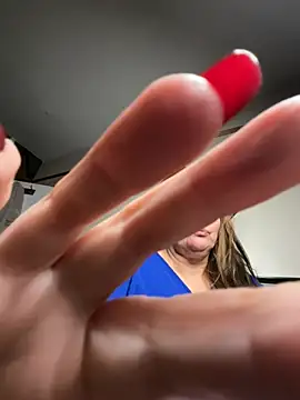 Snapshot of BuxomKitty_BBW chatting on February 12, 2026, 2:06 pm BuxomKitty BBW online show from February 12, 2026, 2:06 pm