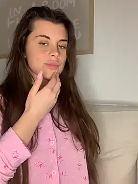 AlitaNova online show from January 15, 2026, 7:39 pm