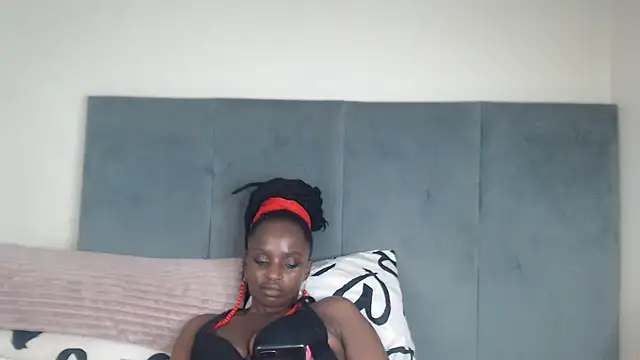 Jah-Queen online show from October 19, 2025, 10:12 pm