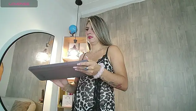 may wood online show from April 10, 2026, 12:01 pm