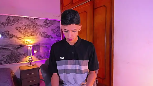 Snapshot of BILLY_JAMEES chatting on February 21, 2026, 12:29 pm BILLY JAMEES online show from February 21, 2026, 12:29 pm