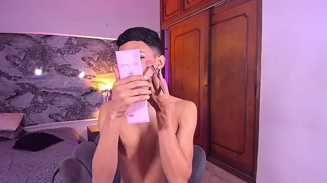 Snapshot of BILLY_JAMEES chatting on February 20, 2026, 12:18 pm BILLY JAMEES online show from February 20, 2026, 12:18 pm