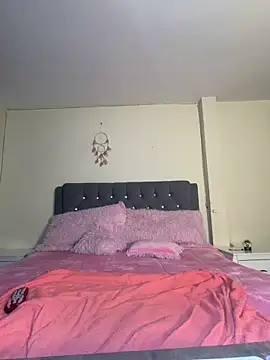 maddy Bloomm online show from March 7, 2026, 8:14 pm