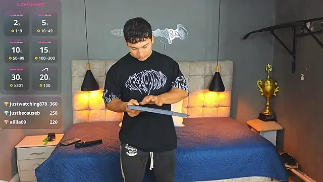 Horny nick18 online show from October 8, 2025, 11:34 am