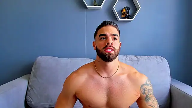 Paul Phoenix online show from September 29, 2025, 8:03 pm