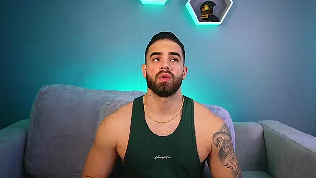 Paul Phoenix online show from January 6, 2026, 6:23 pm