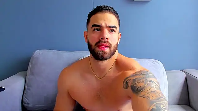 Paul Phoenix online show from September 26, 2025, 5:53 pm