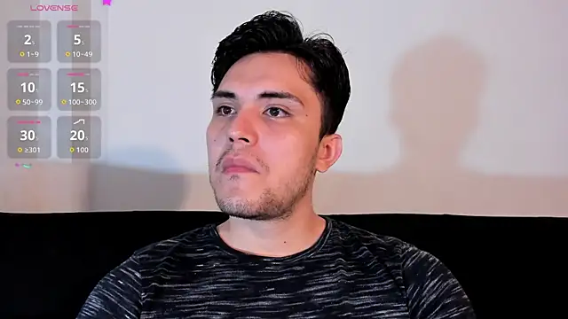 jasonxd9898 online show from November 28, 2025, 1:44 pm