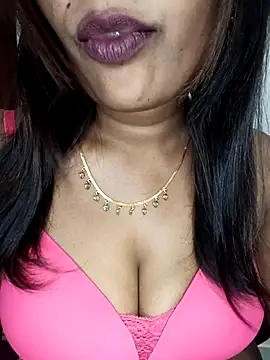 Tamil kavinila online show from February 10, 2026, 10:47 am