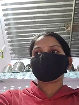 poojam93 online show from November 27, 2025, 1:55 pm