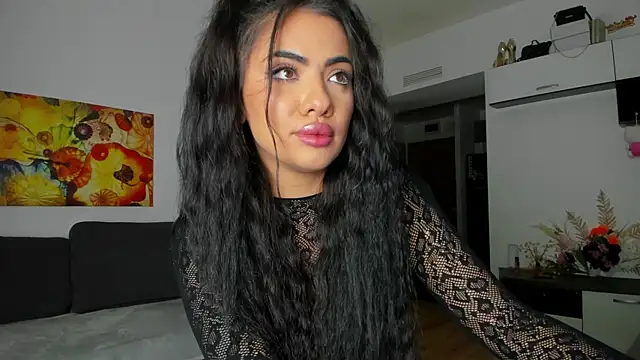 tina kart3r online show from October 19, 2025, 10:23 pm