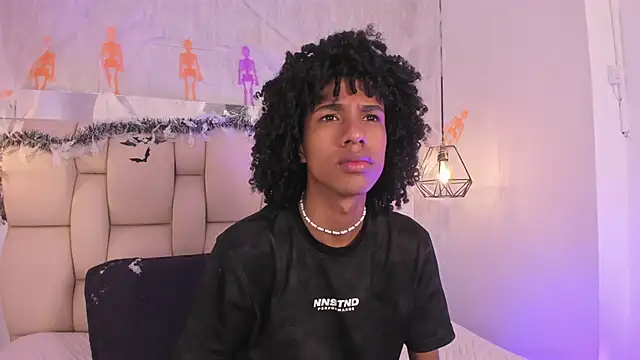 Johan gz  online show from October 17, 2025, 11:34 am