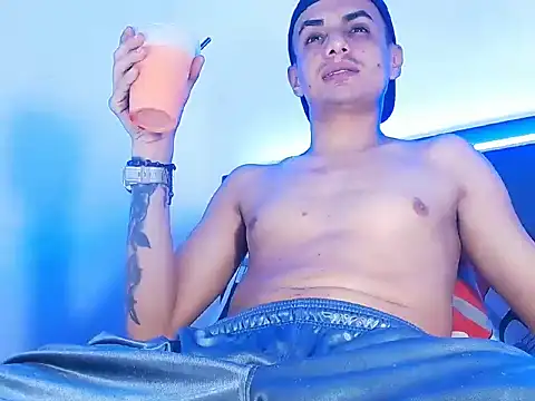 pitersonntt online show from September 23, 2025, 3:13 am