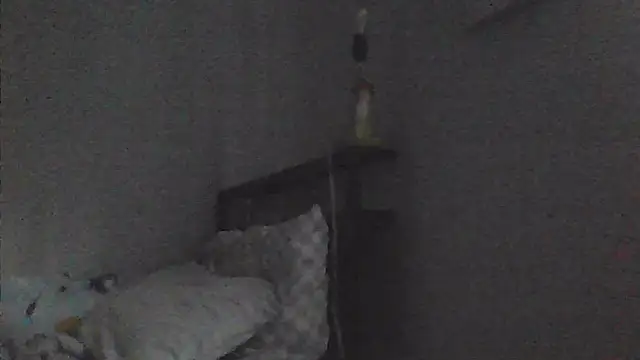 sarahkat86 online show from April 2, 2026, 10:38 pm