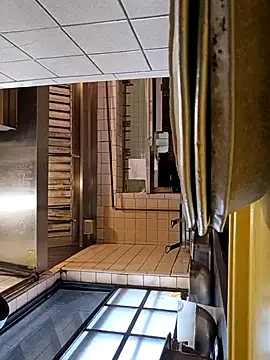 sarahkat86 online show from December 2, 2025, 4:09 pm