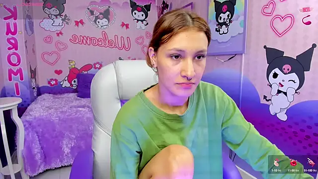michell  petit  online show from September 24, 2025, 12:11 pm