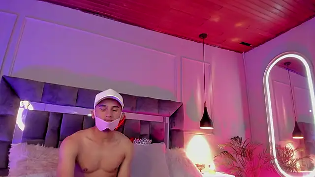 Jade rey  online show from February 20, 2026, 6:26 am