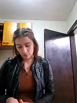 aytanna torrez online show from September 9, 2025, 2:04 pm