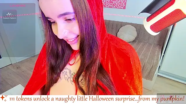 Snapshot of Margott_Joy chatting on October 30, 2025, 9:01 pm Margott Joy online show from October 30, 2025, 9:01 pm