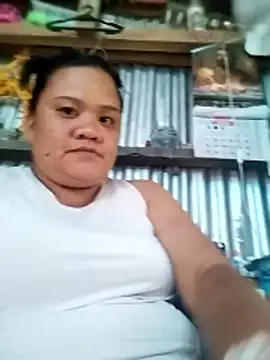 ChubbyMommy30 online show from May 3, 2026, 7:35 am
