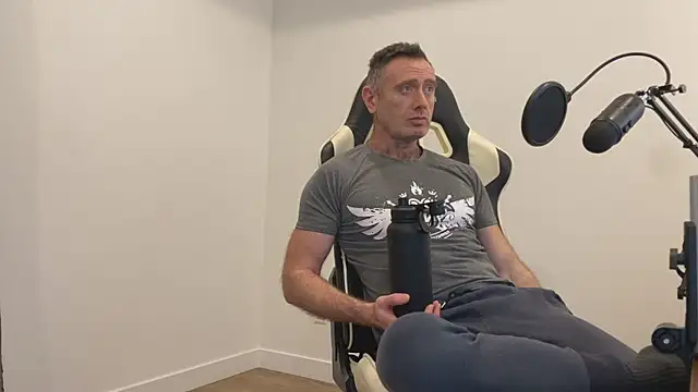 TheDonnyBasilisk online show from December 14, 2025, 9:53 pm