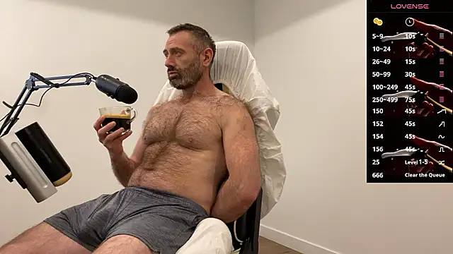 Snapshot of TheDonnyBasilisk chatting on February 17, 2026, 4:48 pm TheDonnyBasilisk online show from February 17, 2026, 4:48 pm