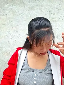 ngocngoc cute online show from October 14, 2025, 11:47 pm