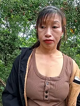 Snapshot of ngocngoc_cute chatting on May 24, 2026, 10:37 am ngocngoc cute online show from May 24, 2026, 10:37 am
