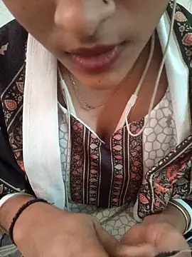 Snapshot of Neha_Tyagi chatting on November 27, 2025, 5:08 am Neha Tyagi online show from November 27, 2025, 5:08 am