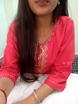 Neha Tyagi online show from October 12, 2025, 6:26 am