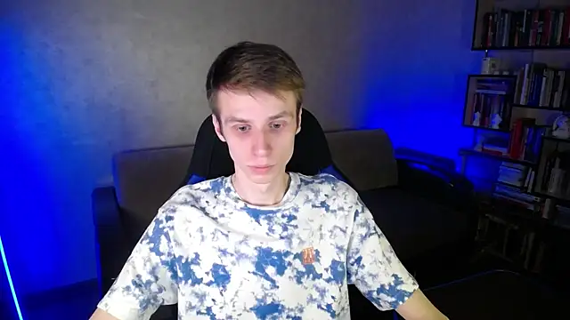 Snapshot of yes_cute_boy_ chatting on February 9, 2026, 3:21 pm yes cute boy online show from February 9, 2026, 3:21 pm