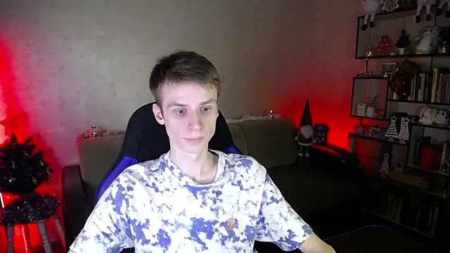 Snapshot of yes_cute_boy_ chatting on January 8, 2026, 9:21 pm yes cute boy online show from January 8, 2026, 9:21 pm