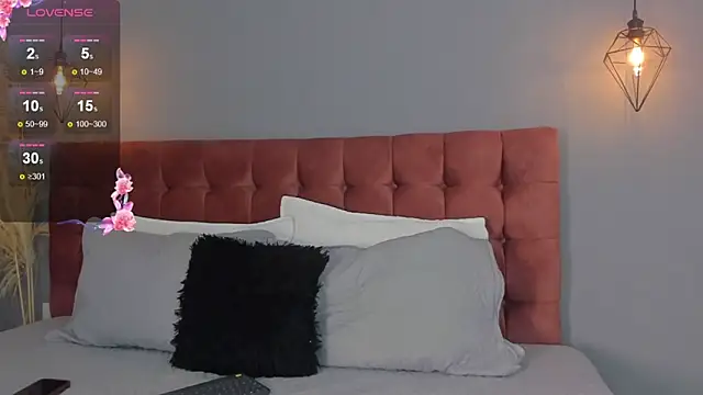 Snapshot of victoria_decapri chatting on June 23, 2026, 7:23 pm victoria decapri online show from June 23, 2026, 7:23 pm