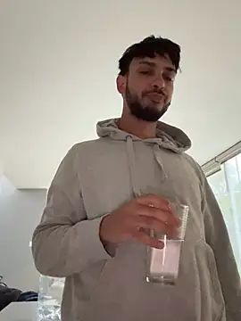 Gipsyboysteve online show from February 2, 2026, 1:32 pm