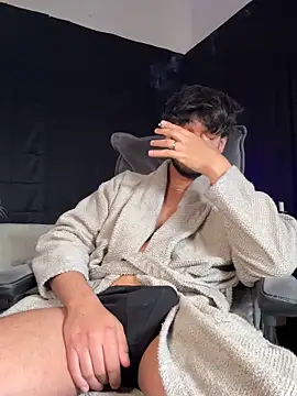 Gipsyboysteve online show from April 13, 2026, 9:13 am