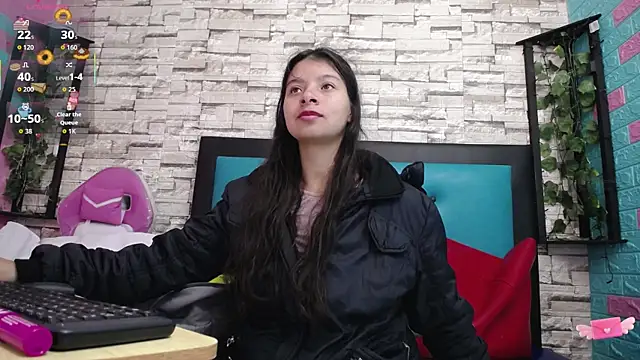 maily can online show from October 25, 2025, 12:39 pm