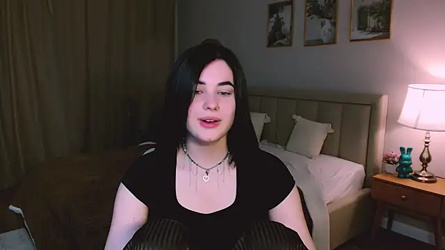 lil angel  online show from March 9, 2026, 3:10 am