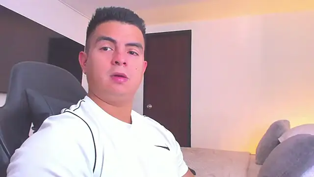 RJBarto online show from October 2, 2025, 3:15 pm