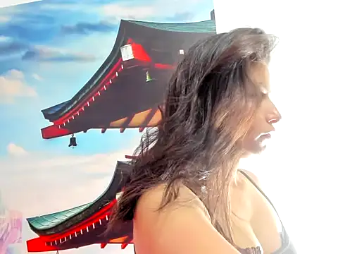  Roxxxane 09 online show from September 9, 2025, 6:50 pm