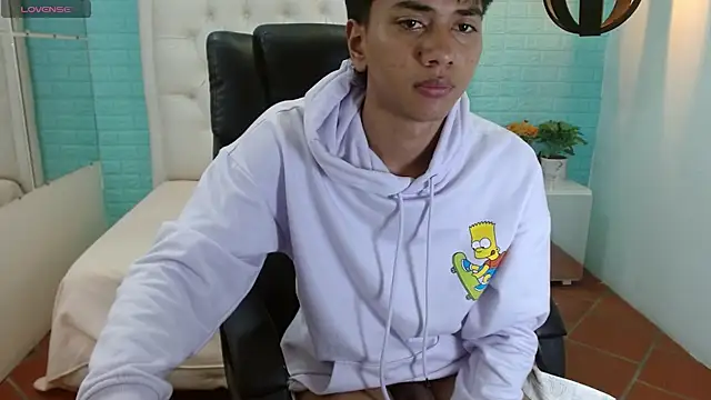 markbowie online show from November 16, 2025, 8:41 am