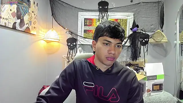 markbowie online show from October 17, 2025, 11:56 am