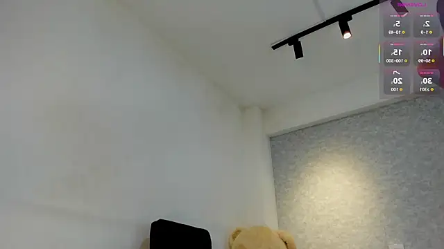 lily cash1 online show from March 21, 2026, 11:58 am