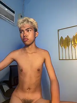 urcumjp online show from April 10, 2026, 5:31 pm