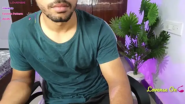 Snapshot of fit201 chatting on November 1, 2025, 5:18 pm fit201 online show from November 1, 2025, 5:18 pm