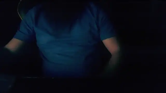 LondonMan1988 online show from November 6, 2025, 6:34 pm