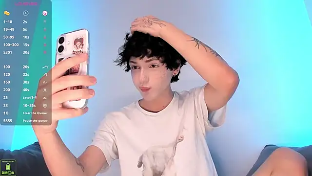 ColeStorm online show from November 12, 2025, 3:49 pm